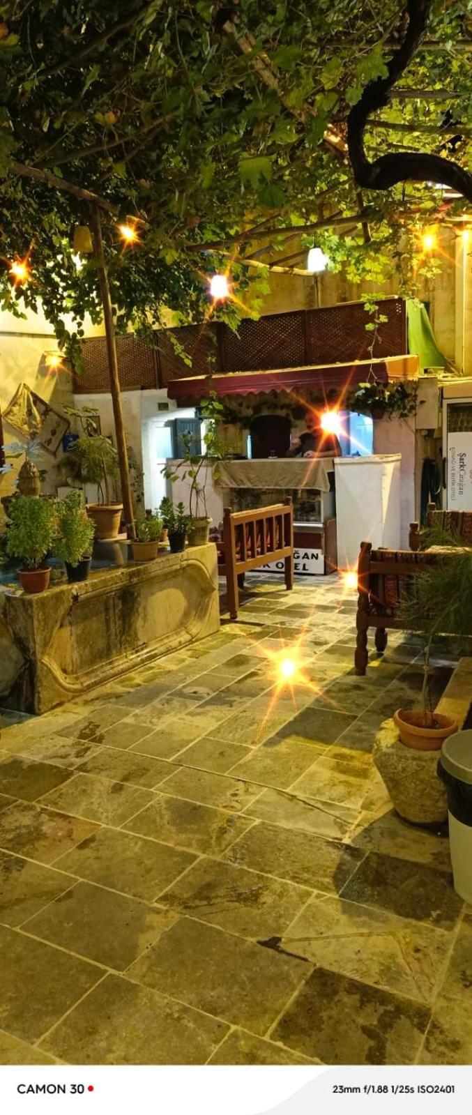 שנליאורפה Sarkciragan Konak Boutique Hotel מראה חיצוני תמונה