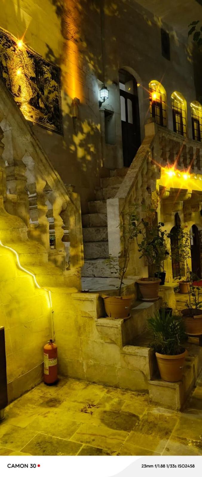 שנליאורפה Sarkciragan Konak Boutique Hotel מראה חיצוני תמונה